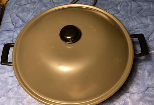 Elektronische wok van Philips (HD 4335), Huis en Inrichting, Keuken | Potten en Pannen, Gebruikt, Wok, Ophalen