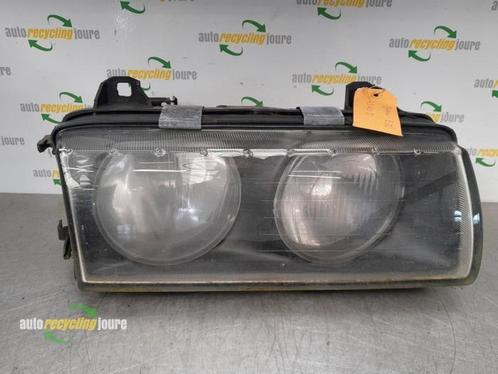 Koplamp rechts van een BMW 3-Serie, Auto-onderdelen, Verlichting, BMW, Gebruikt, 3 maanden garantie