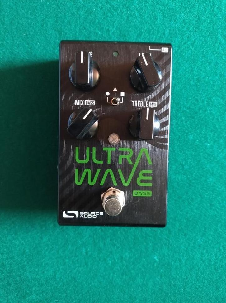 Source Audio Ultra Wave Bass, Muziek en Instrumenten, Effecten, Zo goed als nieuw, Delay of Echo, Distortion, Overdrive of Fuzz