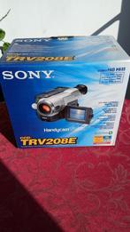 Sony trv 208 video8 hi8 videocamera nieuw in doos, 20x of meer, Ophalen of Verzenden, Externe microfoon, Sony