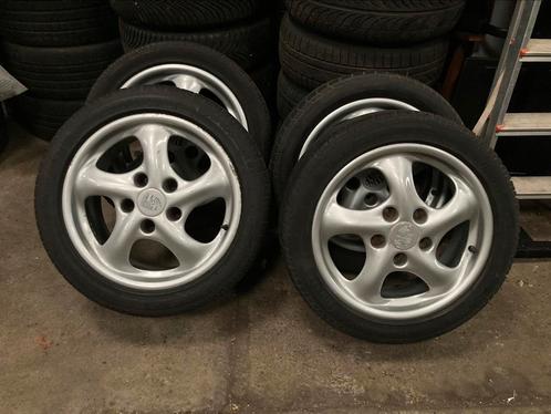 Originele Porsche 17duims 996 wielen met goede banden, Auto-onderdelen, Banden en Velgen, Band(en), Zomerbanden, 17 inch, 255 mm