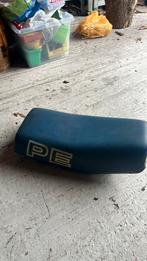 Selle moto Suzuki PE, Enlèvement, Utilisé