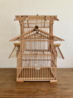 Vogelkooi in hout en bamboe, Ophalen, Hout, Vogelkooi