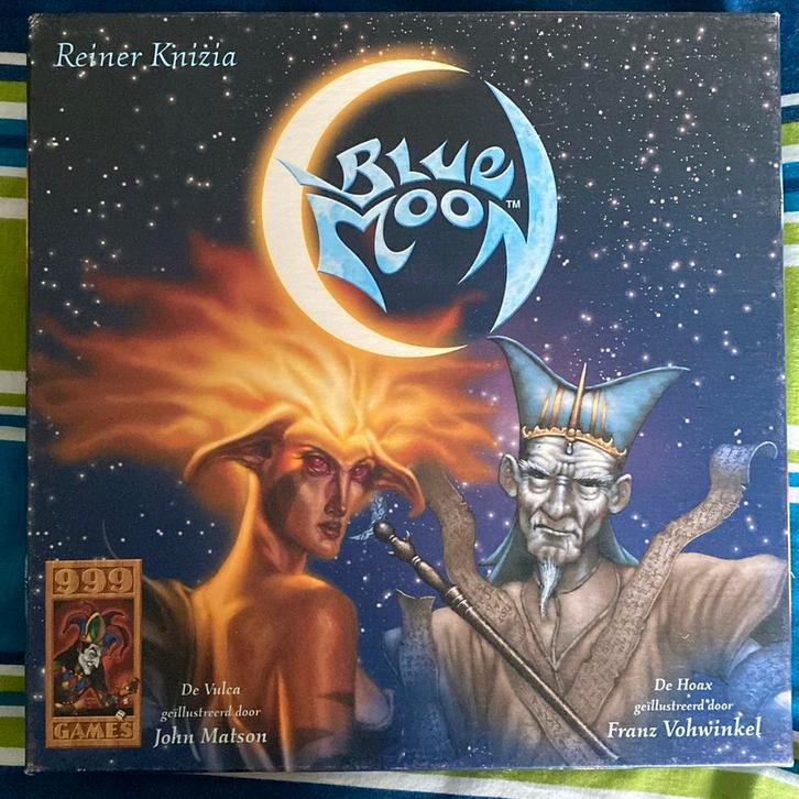 Blue Moon - 999 Games, Hobby en Vrije tijd, Gezelschapsspellen | Bordspellen, Ophalen of Verzenden