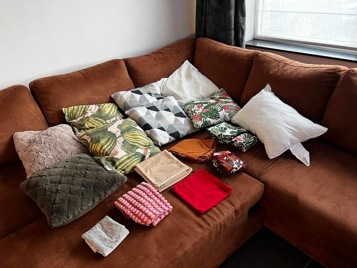 Lot kussens + kussenslopen, Huis en Inrichting, Woonaccessoires | Kussens, Gebruikt, Overige kleuren, Vierkant, Ophalen