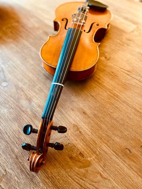 4/4 Viool in goede staat en met mooie volle klank, Musique & Instruments, Instruments à cordes frottées | Violons & Altos, Utilisé