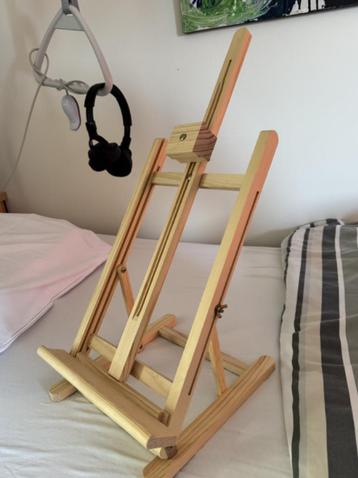 Schildersezeltje beschikbaar voor biedingen