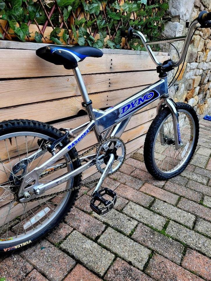 Bmx GT dino bazooka année 2000, Fietsen en Brommers, Fietsen | Crossfietsen en BMX, V-brakes, Ophalen of Verzenden