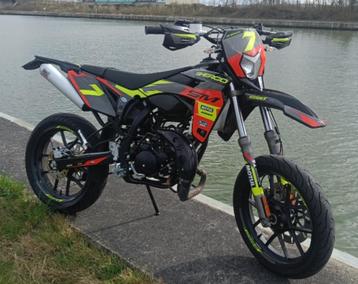 Sherco SM 50 Red One, Autres marques, Enlèvement ou Envoi, Comme neuf, 6 vitesses