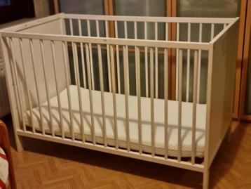 Kinderbedje beschikbaar voor biedingen