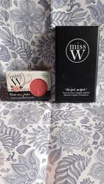 fard a joues roses aux joues miss W avec etui miroir, Wangen, Ophalen of Verzenden, Zo goed als nieuw, Make-up