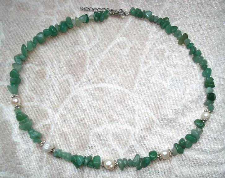 Ketting van groene aventurijn en echte parels, Handtassen en Accessoires, Kettingen, Nieuw, Steen of Mineraal, Oranje, Met edelsteen