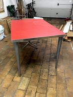 table Ikea rouge, Maison & Meubles, Tables | Tables de salon, 100 à 150 cm, Rectangulaire, 50 à 100 cm, Enlèvement