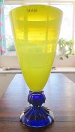 Kleurrijke vaas, Ophalen, Geel, Minder dan 50 cm, Glas