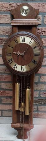 Eiken wandklok - opschrift Tempus Fugit - Klok - € 85€, Ophalen