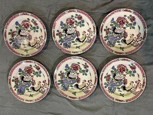 6 Chinese geëmailleerde borden uit de roze familie met haand, Antiek en Kunst, Antiek | Porselein, Ophalen of Verzenden