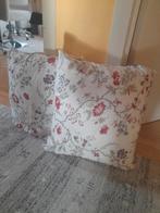 Kussens met bloemen, Ophalen, Zo goed als nieuw, Wit, Vierkant