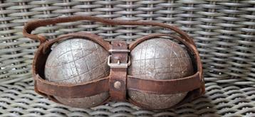 Oud setje jeu de boules - vintage petanqueballen beschikbaar voor biedingen