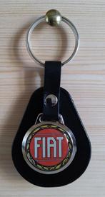 FIAT Sleutelhanger met logo . Zwart leer, Auto-onderdelen, Ophalen of Verzenden, Nieuw, Fiat