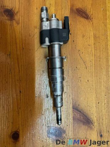 Injector BMW E82 E90 E60 F10 F01 F13 F04 E70 13537585261-12 beschikbaar voor biedingen