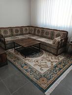 Complete zithoek +tapijt +tafel +poefs, Ophalen, Zo goed als nieuw