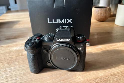 PANASONIC LUMIX S5, Audio, Tv en Foto, Fotografie | Professionele apparatuur, Gebruikt, Ophalen