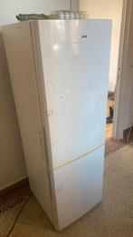 Koelkast, koelkast met vriesvak, Elektronische apparatuur, Koelkasten en IJskasten, Ophalen, Gebruikt, 200 liter of meer, 140 tot 160 cm