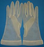 Te koop: Witte doorschijnende handschoenen. S., Kleding | Dames, Mutsen, Sjaals en Handschoenen, Handschoenen, Gedragen, Ophalen of Verzenden