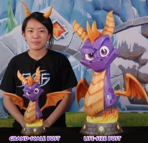 Hot Deal Life-Size Bust Spyro the Dragon Exclusive Open Wing, Verzamelen, Film en Tv, Zo goed als nieuw, Film, Beeldje, Replica of Model