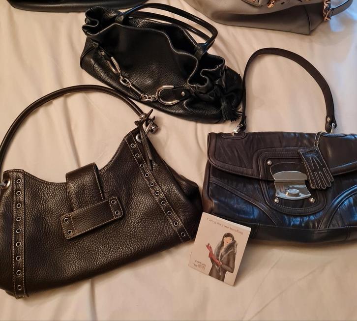 Italiaanse leren handtassen Buti Etrier Barbara, Handtassen en Accessoires, Tassen | Damestassen, Zo goed als nieuw, Zwart, Ophalen of Verzenden