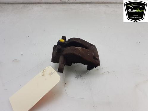 REMKLAUW RECHTS ACHTER Toyota Corolla Verso (R10 / 11), Auto-onderdelen, Remmen en Aandrijving, Toyota, Gebruikt