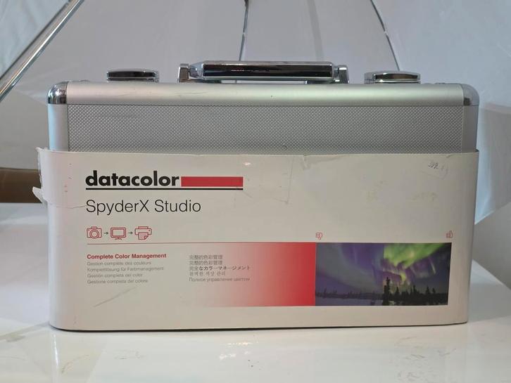 Datacolor SpyderX Studio, Computers en Software, Monitoren, LED, Ophalen of Verzenden