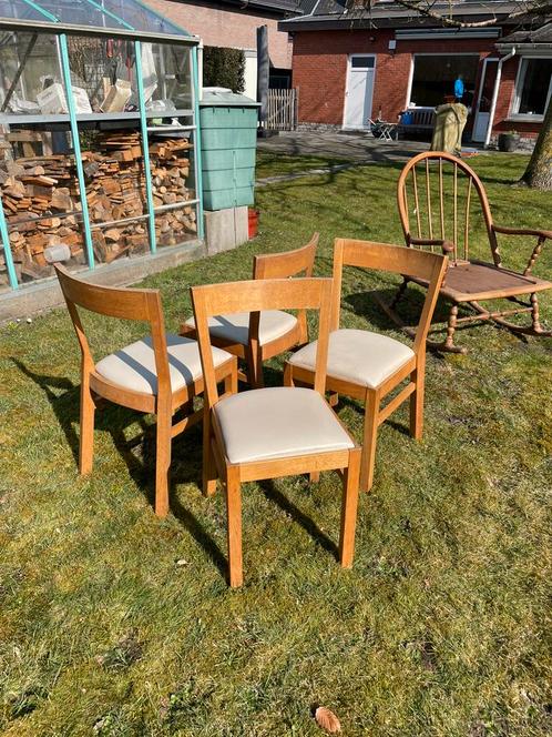 4 houten stoelen skaï zitting, Huis en Inrichting, Stoelen, Gebruikt, Vier, Hout, Bruin, Ophalen