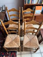 Gratis - 4 stoelen, Antiek en Kunst, Antiek | Meubels | Stoelen en Sofa's, Ophalen