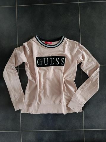 Guess longsleeve beschikbaar voor biedingen