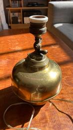 Vieux pied de lampe en cuivre, Maison & Meubles, Ancien, Moins de 50 cm, Enlèvement, Utilisé