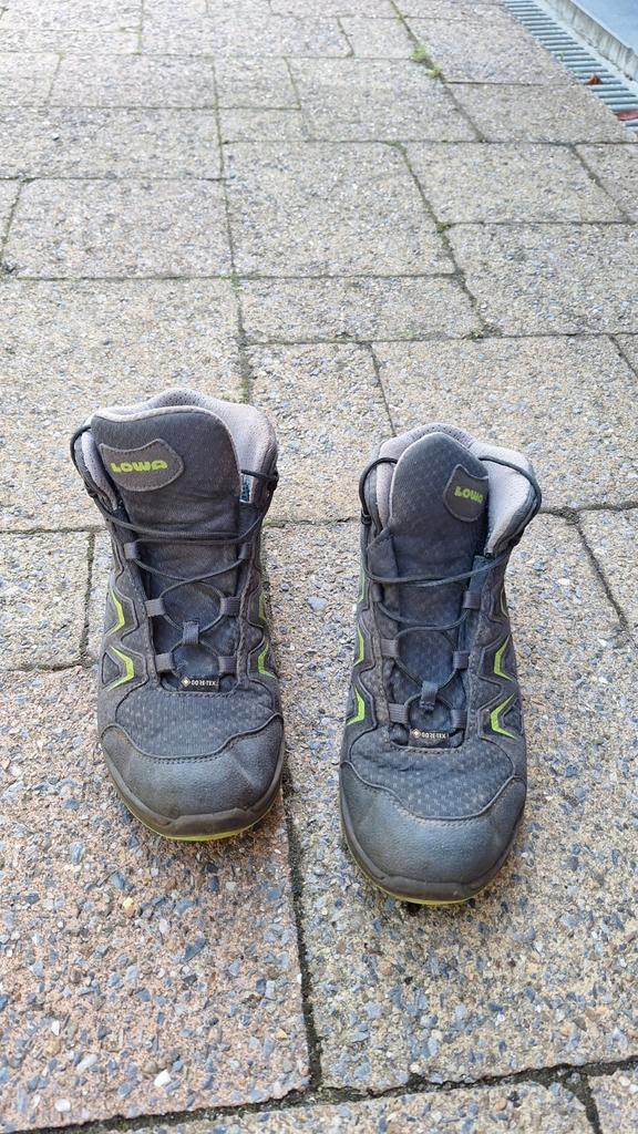 LOWA wandelschoenen voor kids (maat 37), Sport en Fitness, Bergsport en Wandelen, Zo goed als nieuw, Ophalen
