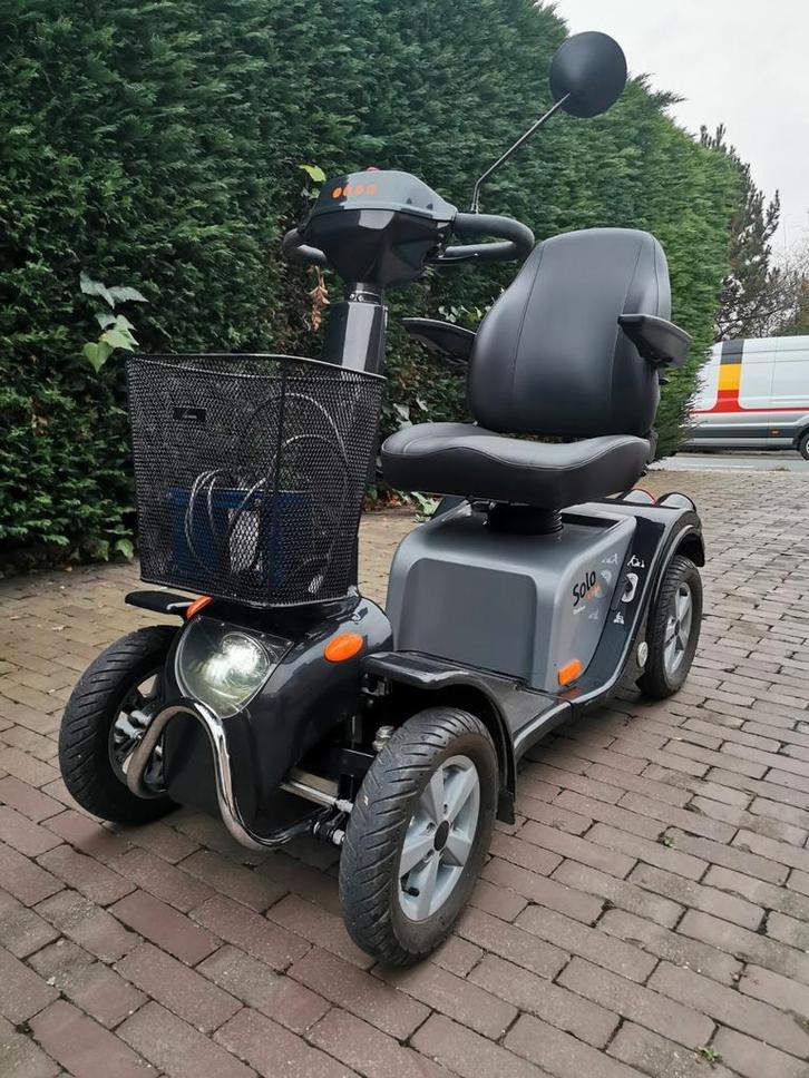 Scootmobiel solo Life&mobility 18km/u meer info 0488826971, Diversen, Rolstoelen, Ophalen of Verzenden