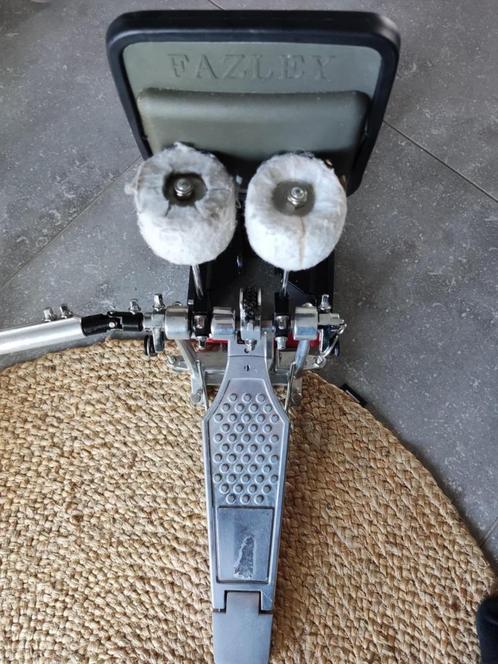 Dubbele bassdrumpedalen van Stagg, Muziek en Instrumenten, Drumstellen en Slagwerk, Gebruikt, Overige merken, Ophalen of Verzenden
