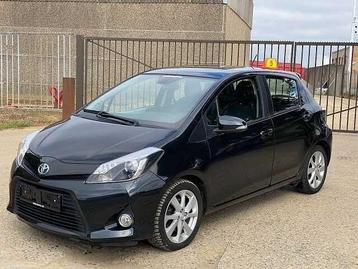 Toyota Yaris 1.5i VVT-i Hybrid  Dynamic cvt automatique beschikbaar voor biedingen