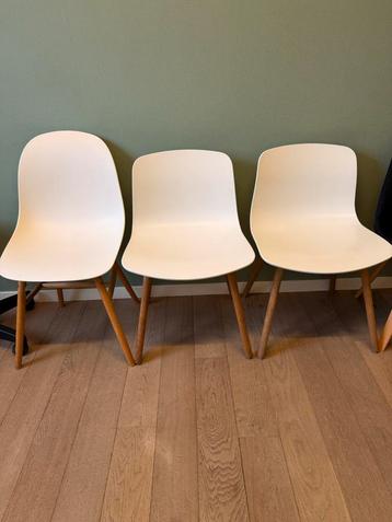 Verschillende mooie stoelen te koop  beschikbaar voor biedingen