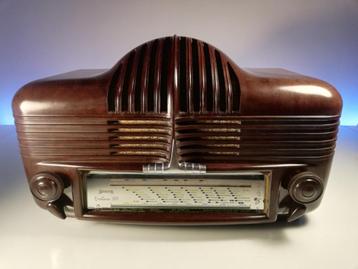 Bakeliet design classic radio Sonora Excellence 301 Cadillac