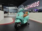 Kinder Vespa Scooter - 12 volt - leren zit - NU 10% KORTING, Kinderen en Baby's, Ophalen of Verzenden, Nieuw, Afstandsbediening