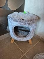 Kattenhuisje en speelgoed, Ophalen