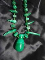 Rare collier en malachite avec griffes et pendule, Vintage, Bijoux, Sacs & Beauté, Colliers, Enlèvement ou Envoi, Comme neuf, Vert