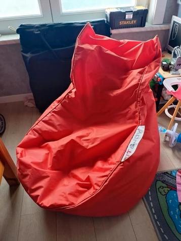 Zitzak sit and joy balina rood met lichte rugleuning beschikbaar voor biedingen