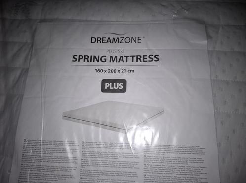 Matras 160x200cm van het merk PLUS S35 DREAMZONE, Huis en Inrichting, Slaapkamer | Matrassen en Bedbodems, Ophalen