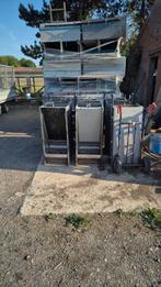 Brijbakken, Dieren en Toebehoren