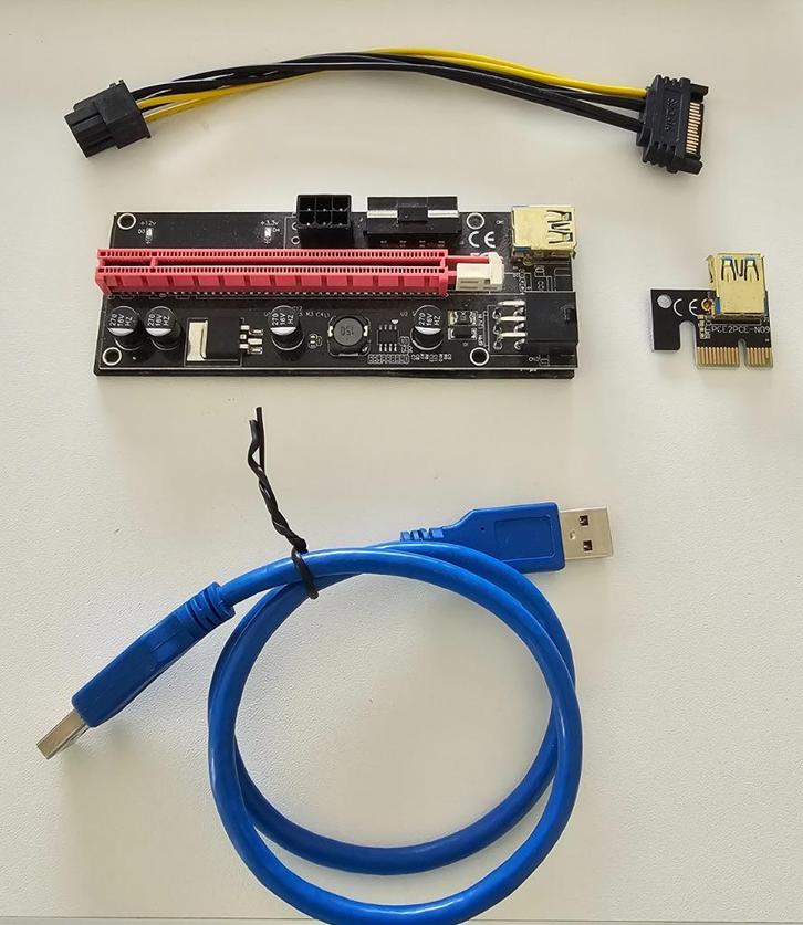 PCIe riser 009S usb3.0, Computers en Software, Overige Computers en Software, Gebruikt, Ophalen of Verzenden