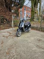 Zeer mooie vespa 50cc 45km/h, Ophalen, Zo goed als nieuw